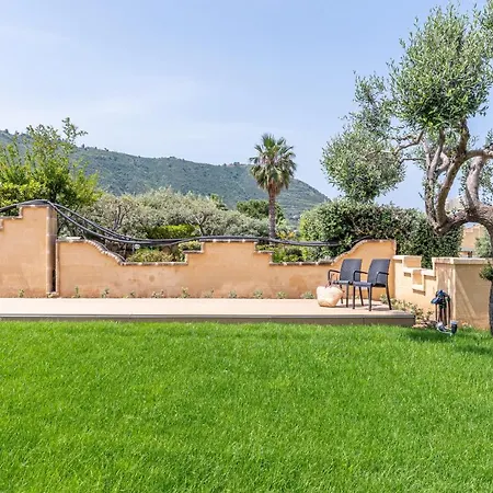 Villa Baia Dei Sette Emiri By Wonderful Italy